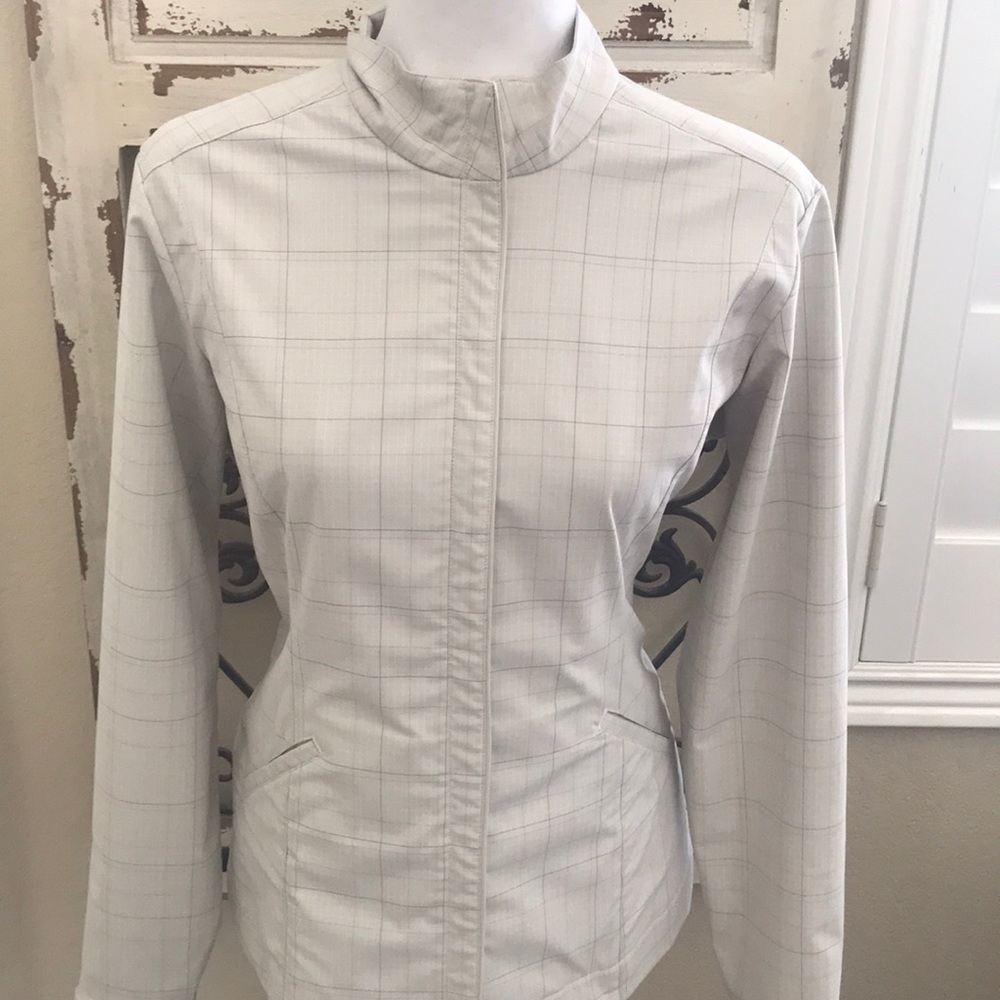 Nike Golf fit dry windbreaker